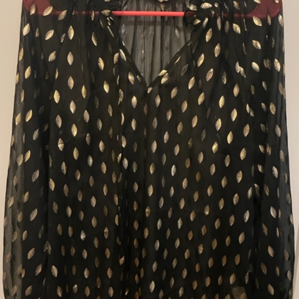 Hem & Thread size M black sheer shirt